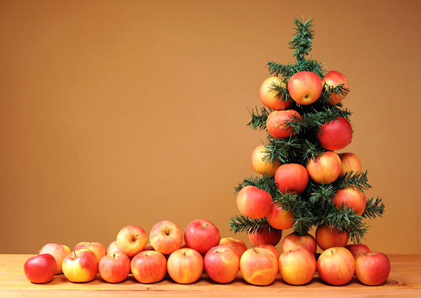healthy holiday apple christmas tree