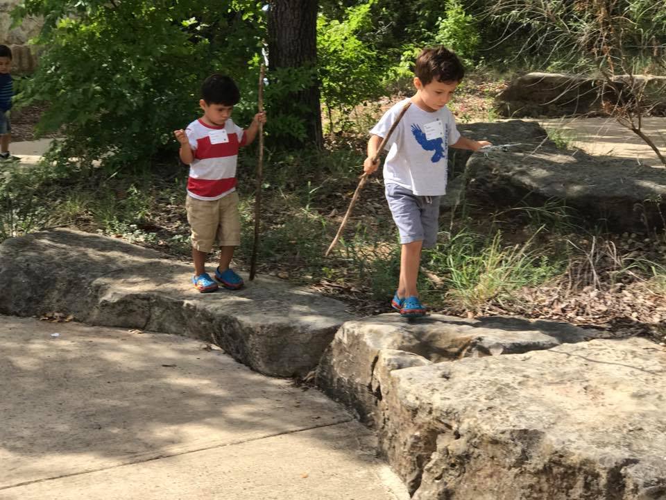 zoo school kids on a nature walk