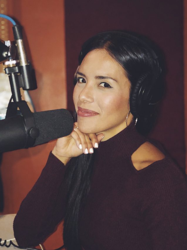 Dr. Edith Sanchez hosting Las Recomiendas