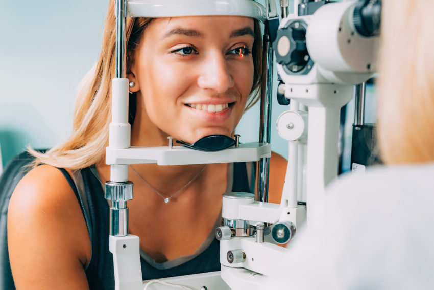 Eye Exam millennial Latina