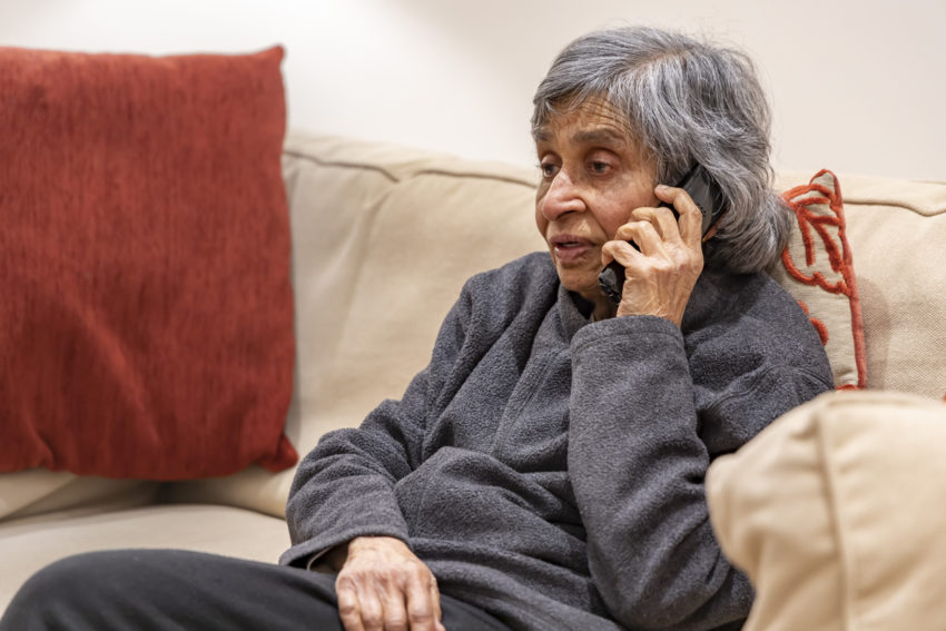 How Latino Seniors Can Get Help Navigating Healthcare