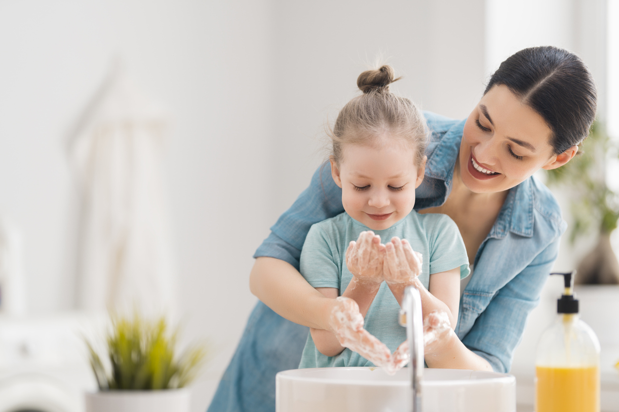 Helping children clean up their hand-washing skills - Mayo Clinic News  Network