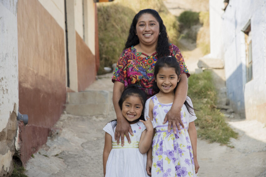 Latina mom and family Systemic Inequities cancer disparities