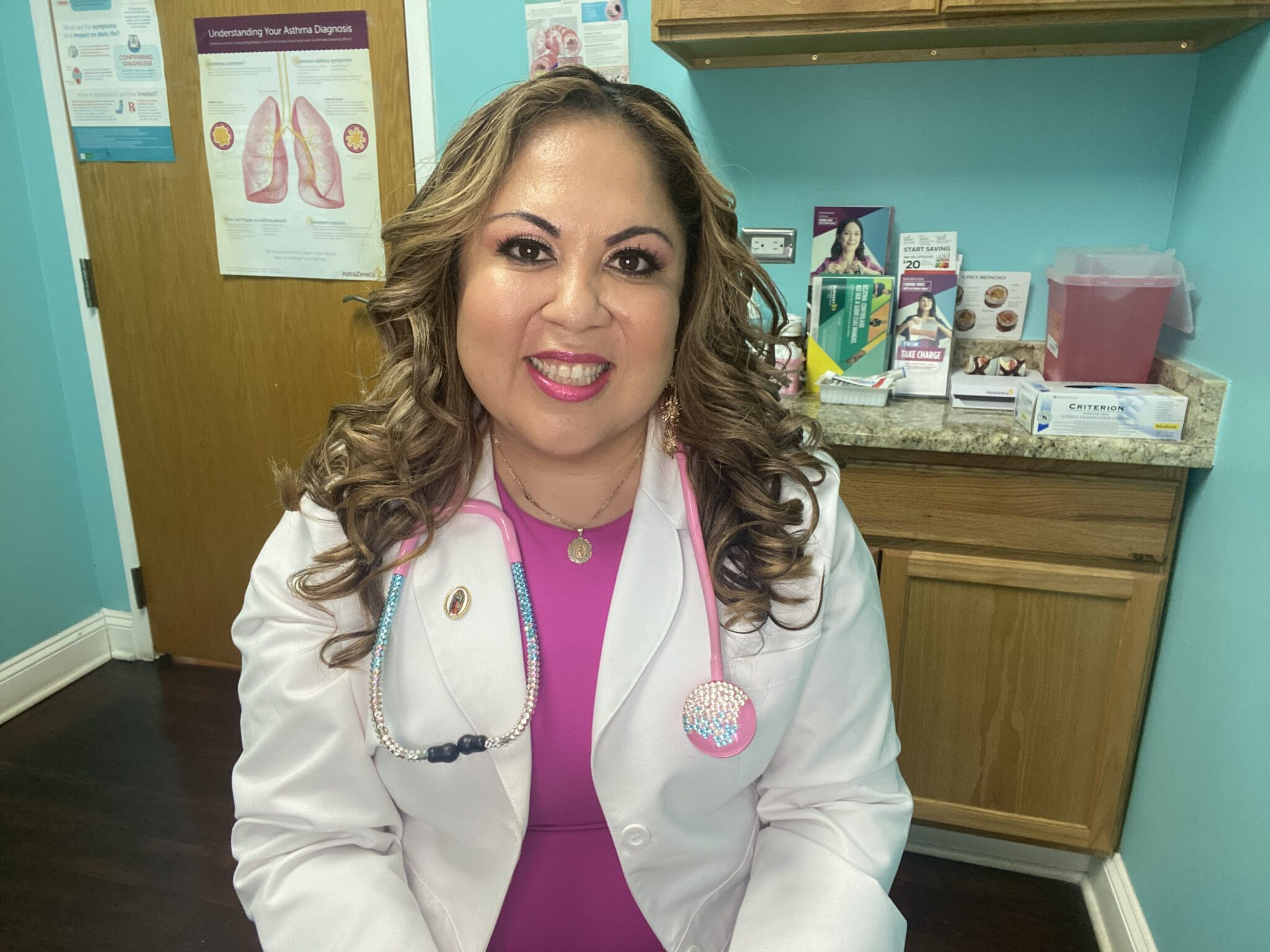 dr-juanita-mora-a-voice-for-the-latino-community-and-infection